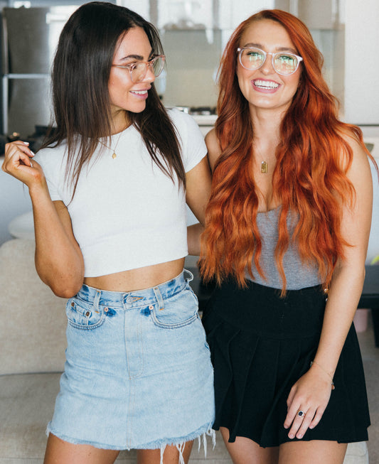 The Negative Effects of Blue Light and How to Protect Your Eyes This Summer