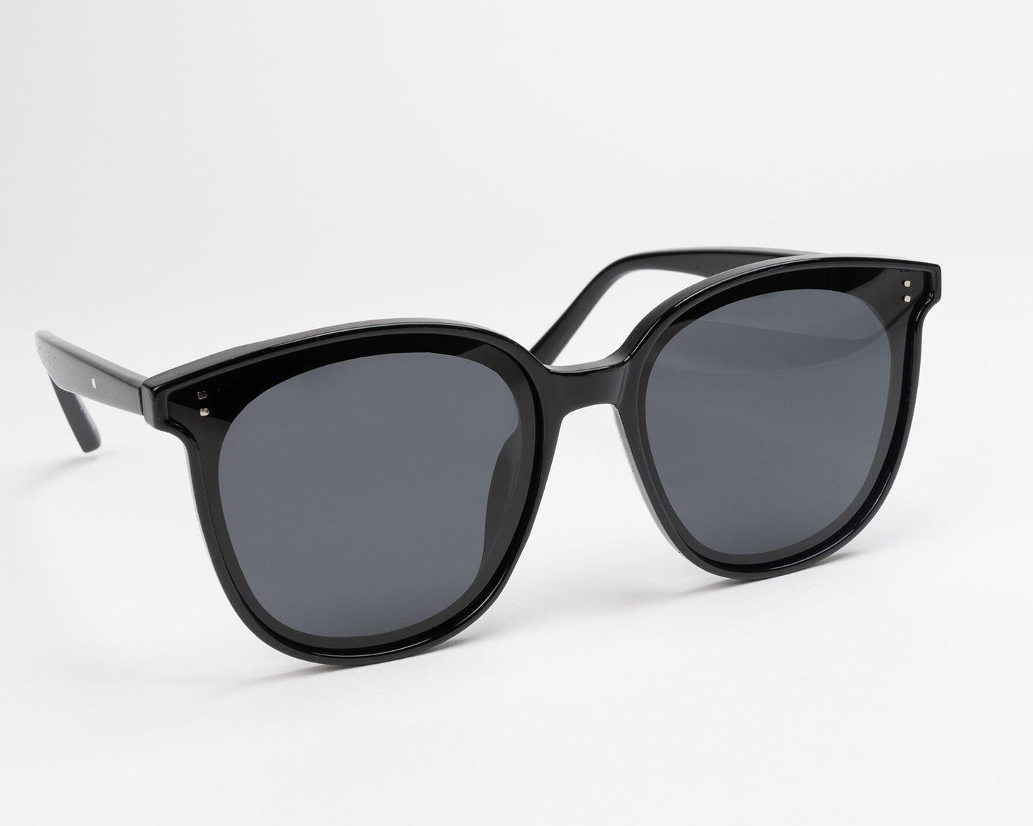 The Torquay Jet Black - Whisky & Stone